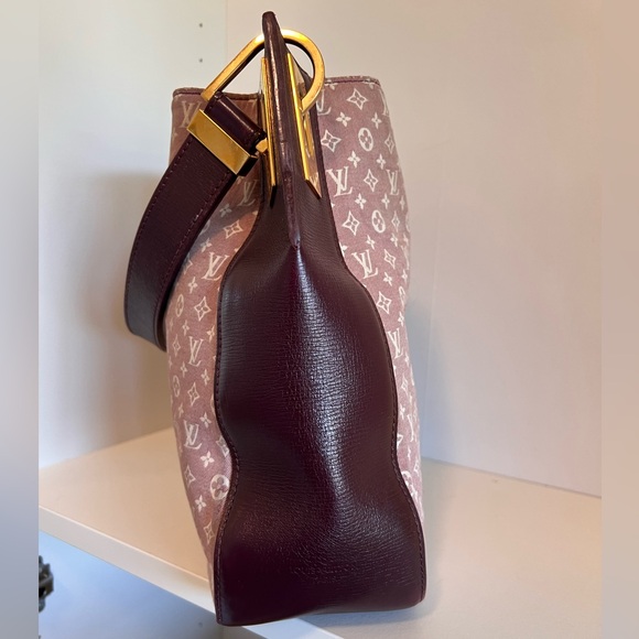 LOUIS VUITTON RendezVous
Shoulder Bag Idylle Sepia - Picture 9 of 17